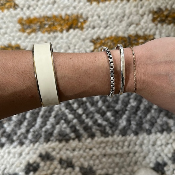 Kate spade white enamel bangle - Picture 1 of 2